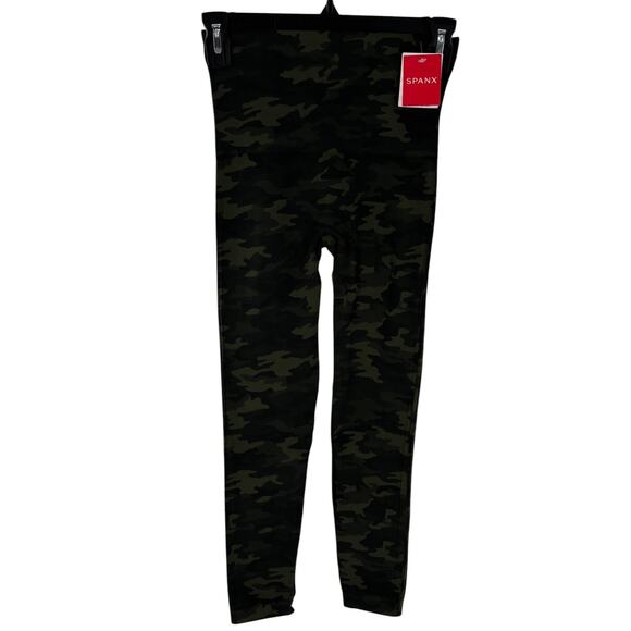 Spanx Green Camo Look At Me Now Seamless Leggings - Picture 4 of 11